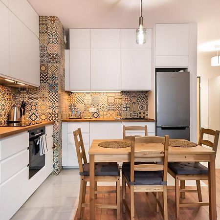 Saska Kepa Bright Apartament Warszawa Eksteriør billede