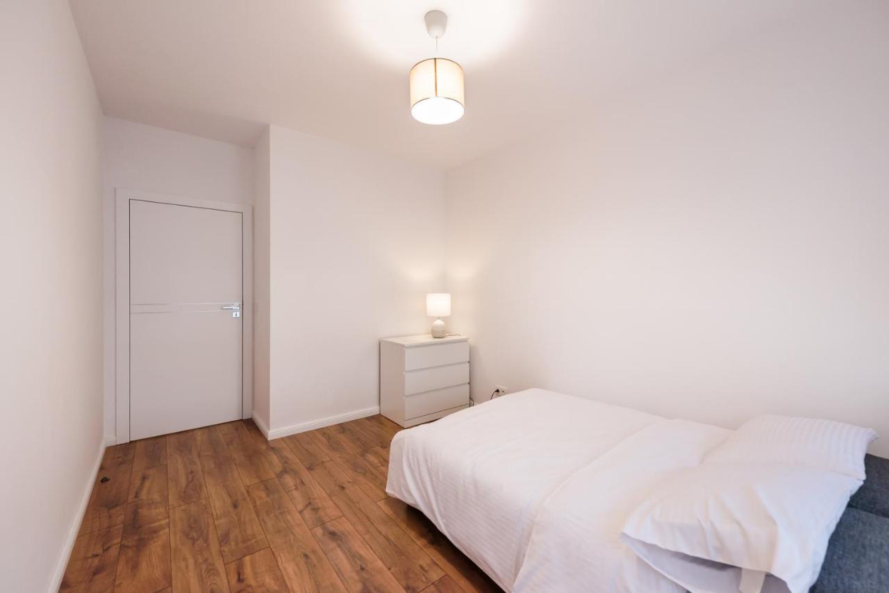 Saska Kepa Bright Apartament Warszawa Eksteriør billede